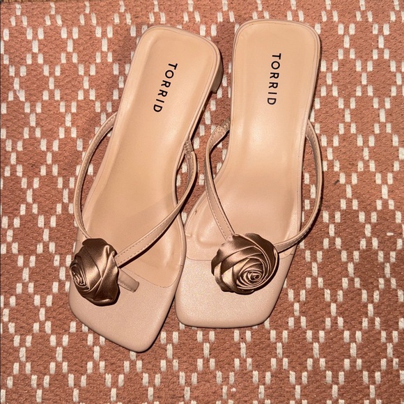 Torrid Nude Sandals with Floral Accent - Picture 1 of 4